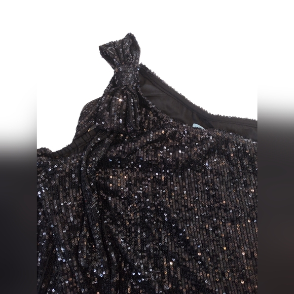 Cece Sequin blouse . Black , blue - Picture 4 of 16